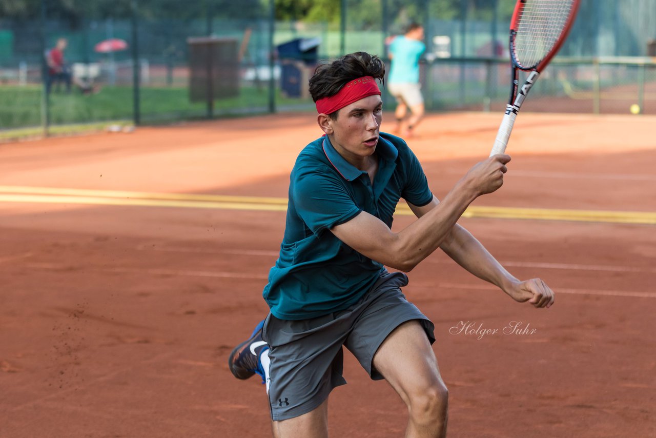 Bild 198 - Stadtwerke Pinneberg Cup